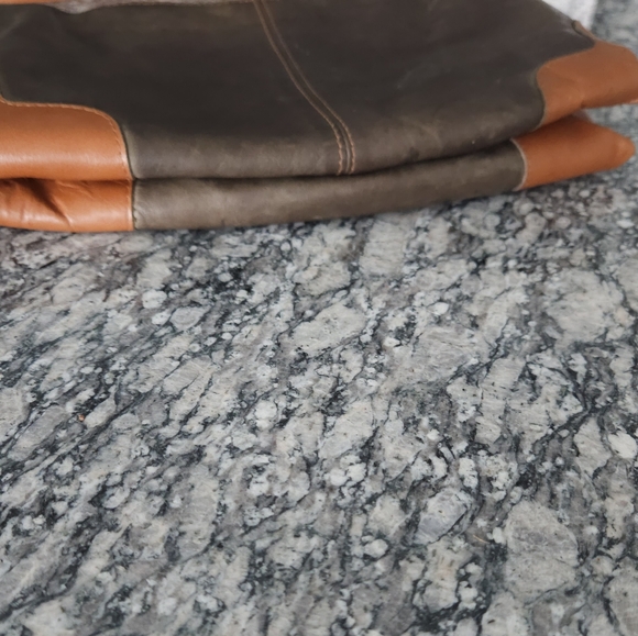 BUSH The Australian Collection Brown And Tan Kangaroo Leather Crossover Boho Bag - Picture 10 of 15